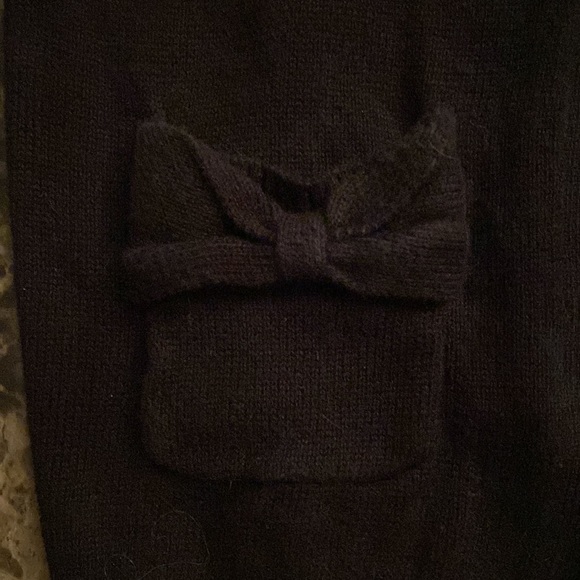 3 for $15 Size 2T Cardigan with bows - Picture 3 of 3